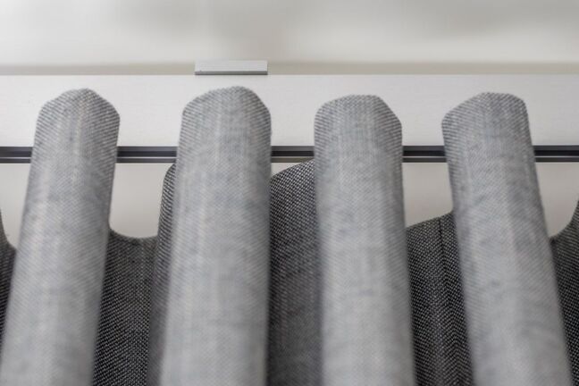cartridge pleat linen curtains on italian desiger railner modern rail,cartridge pleat wave effect curtains